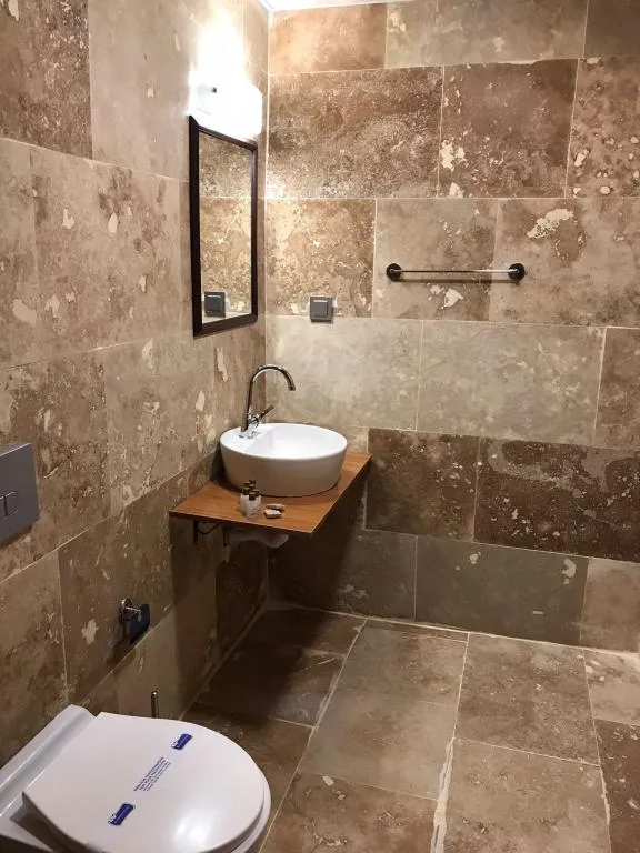 Jakuzili Junıor Suit -Ürgüp-Zelve