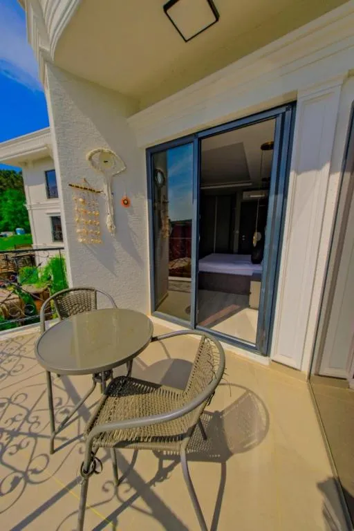 Prime Rooms,Havuz veya Bahçe Manzaralı,Balkonlu