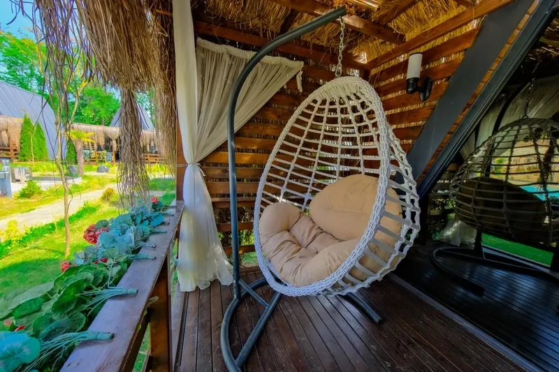 1+1 Bungalov,Havuz veya Bahçe Manzaralı,Balkon veya Teraslı