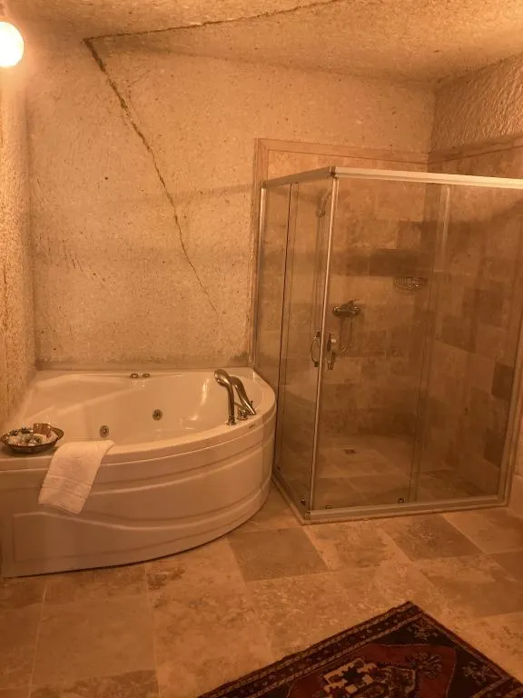 102 numaralı suit oda