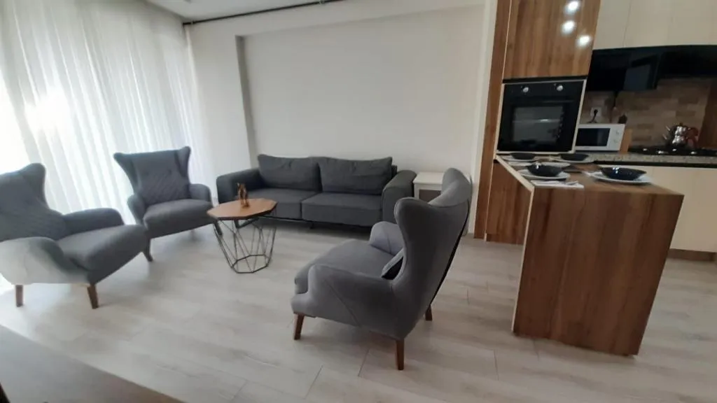 1+1 DENİZ MANZARALI DAİRE