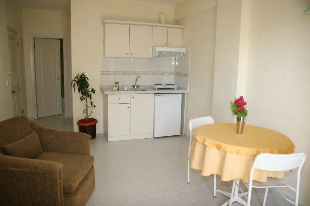 Apart Oda,Bahçe Manzaralı