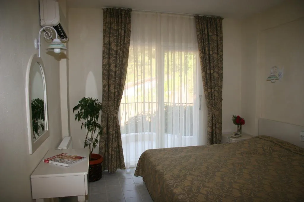 Apart Oda,Bahçe Manzaralı