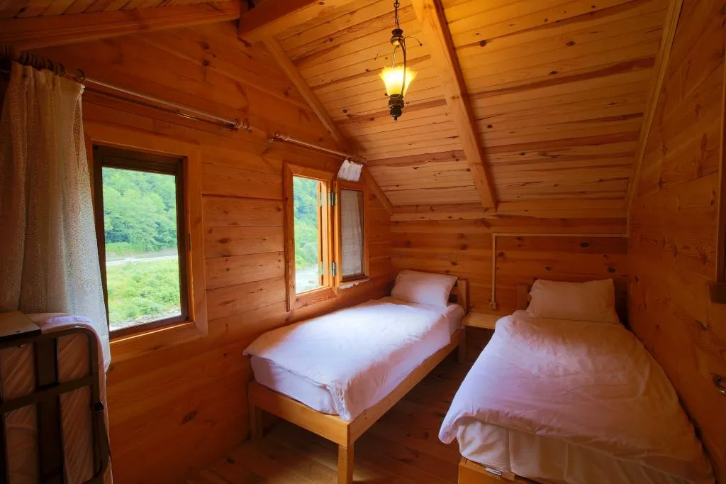 DUBLEKS BUNGALOV EV - ÇAY BAHÇESİ MANZARALI