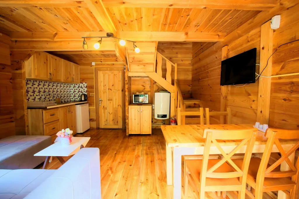 DUBLEKS BUNGALOV EV - ÇAY BAHÇESİ MANZARALI