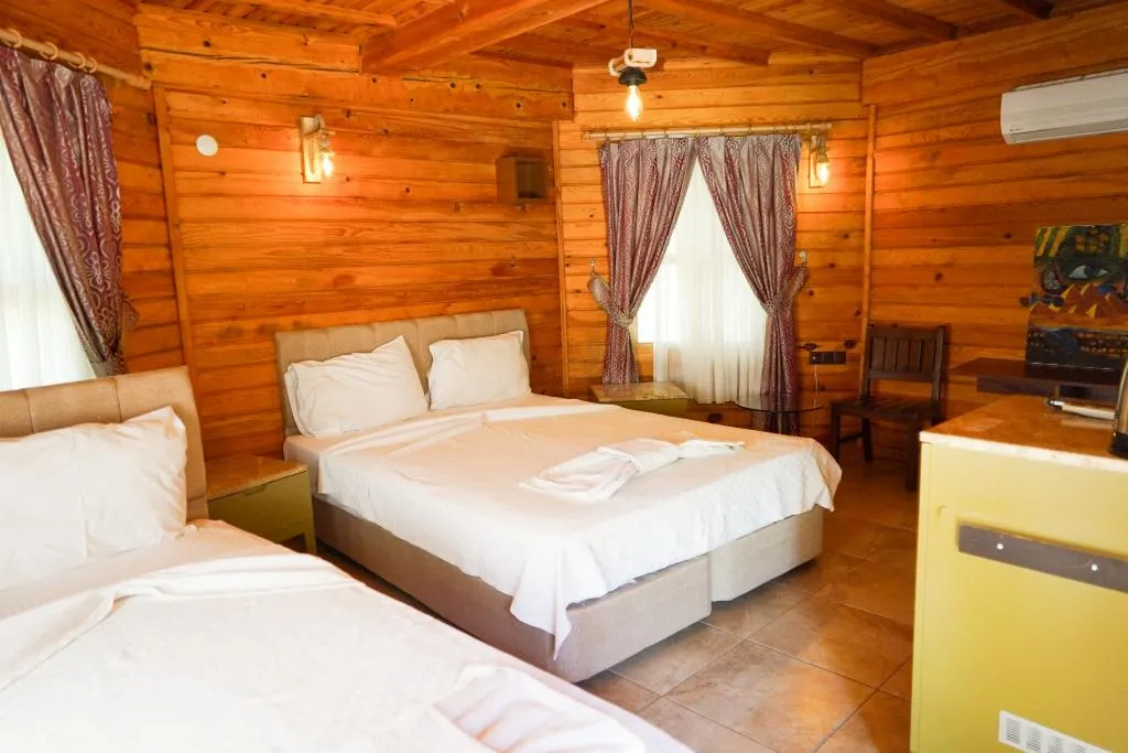 AHŞAP FAMİLY ROOM TRP