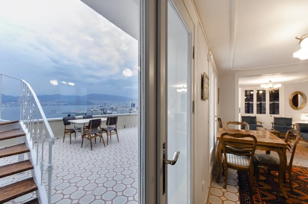 Penthouse Suit,Deniz Manzaralı,Teraslı