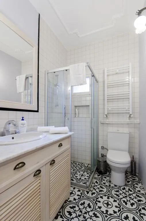 Suite - İki Yatak Odalı,Deniz Manzaralı,Balkonlu