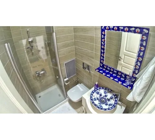 Twin,Şehir Manzaralı