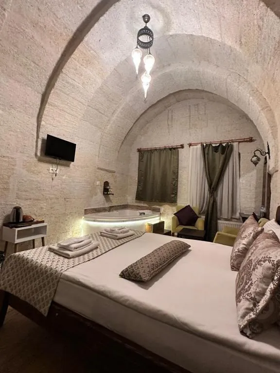 Suite,Vadi Manzaralı,Jakuzili