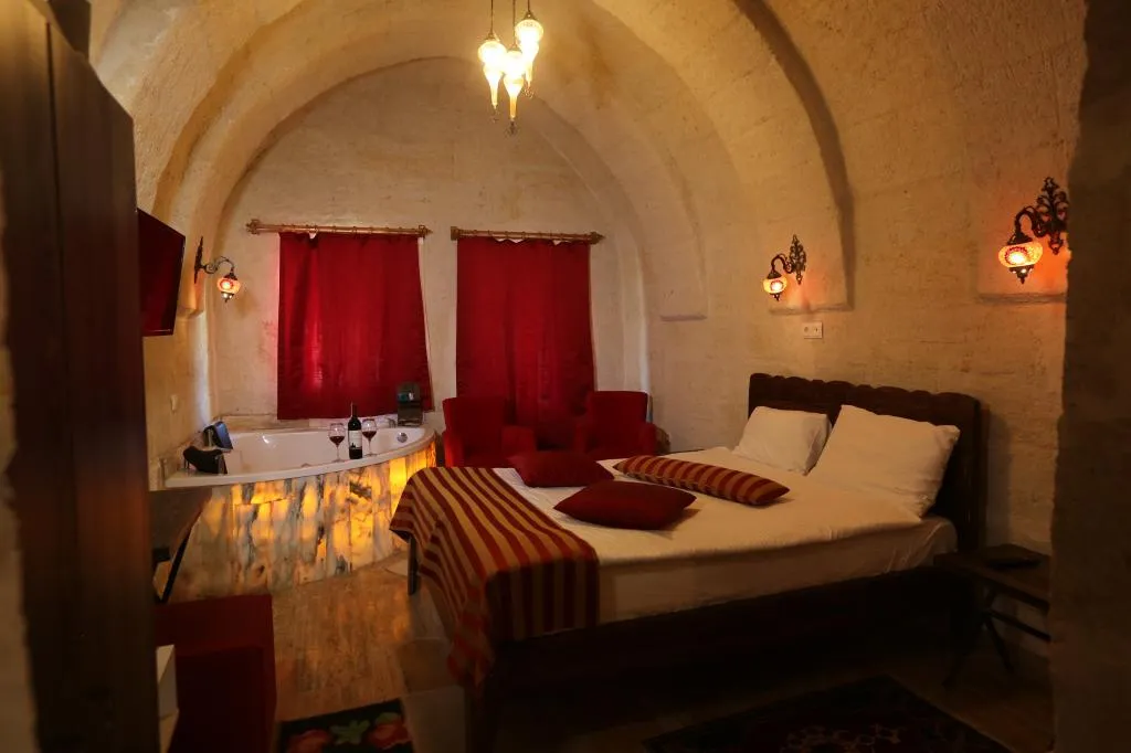Suite,Vadi Manzaralı,Jakuzili