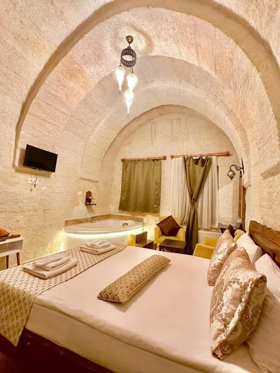Suite,Vadi Manzaralı,Jakuzili