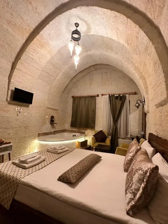 Suite,Vadi Manzaralı,Jakuzili