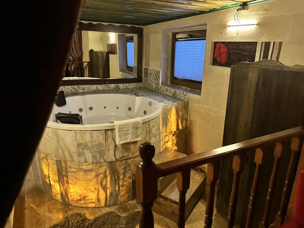 Jakuzili Deluxe Oda,Vadi veya Bahçe Manzaralı,Jakuzili