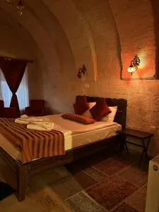 Heritage Cave inn Hotel