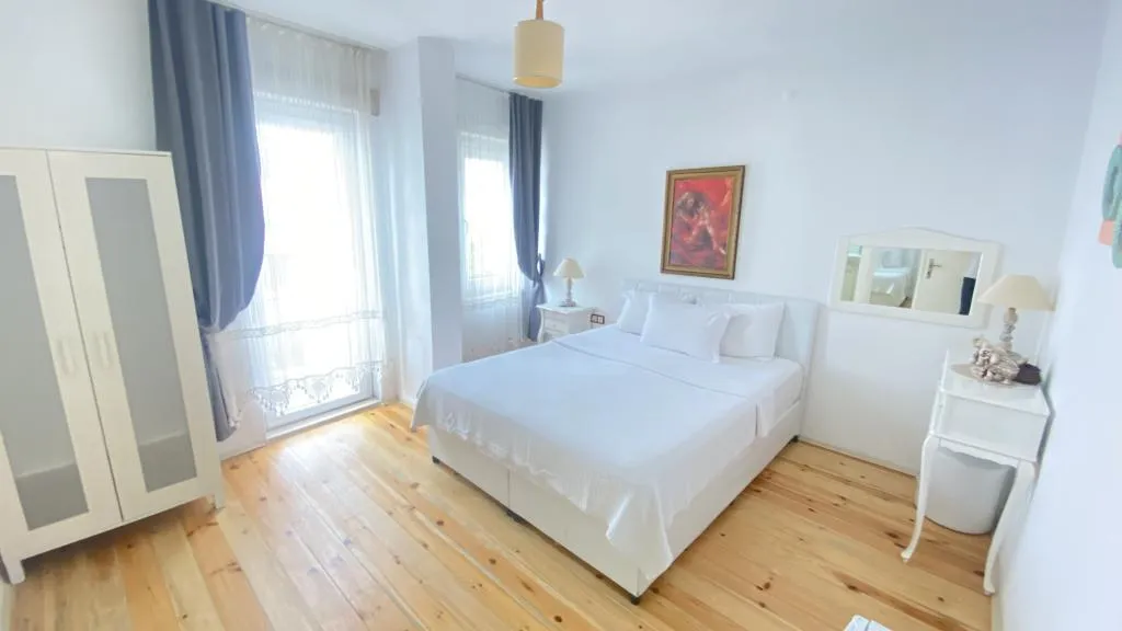 Deluxe Oda Balkonlu,Bahçe Manzaralı,Balkonlu