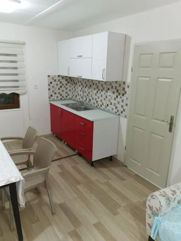 Daire-Tek Yatak Odalı,Kısmi Deniz Manzaralı,Teraslı