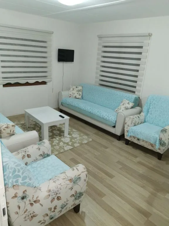 Daire-Tek Yatak Odalı,Kısmi Deniz Manzaralı,Teraslı