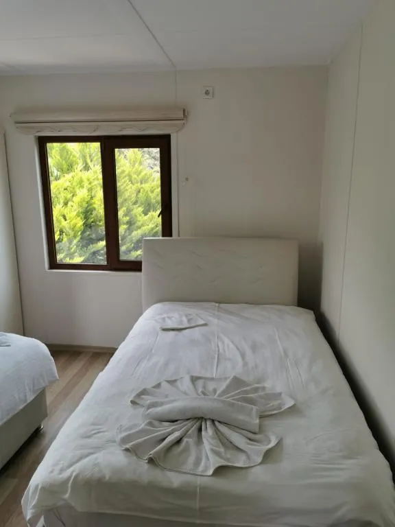 Daire-Tek Yatak Odalı,Kısmi Deniz Manzaralı,Teraslı