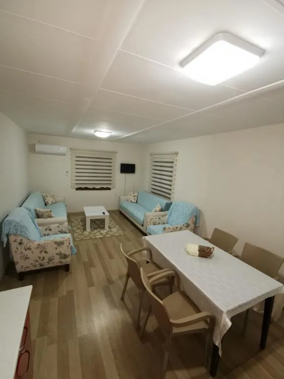 Daire-Tek Yatak Odalı,Kısmi Deniz Manzaralı,Teraslı
