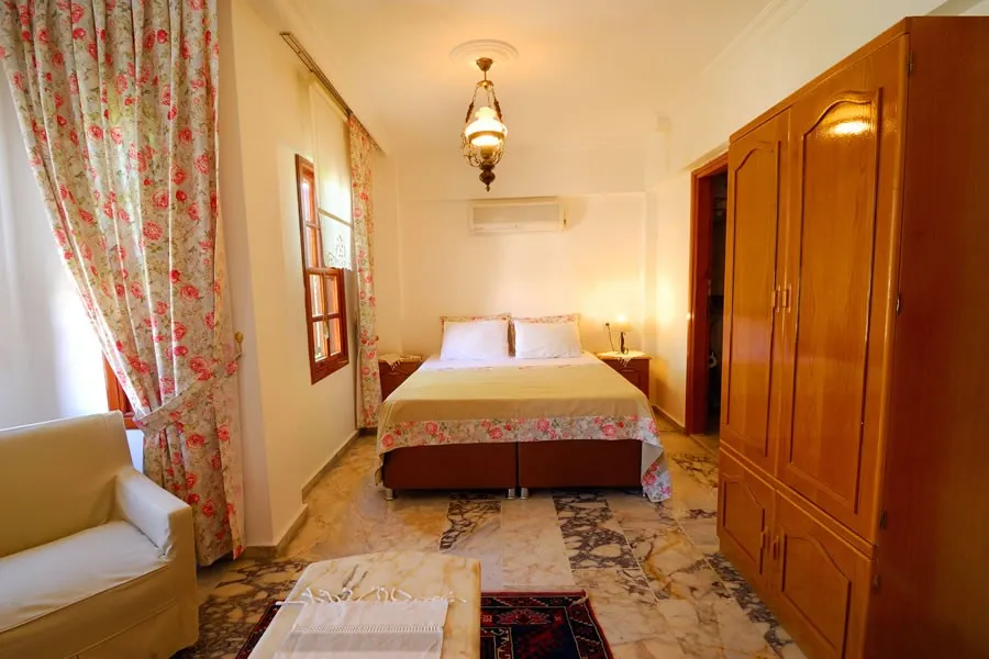 Standart Üç Kişilik Oda