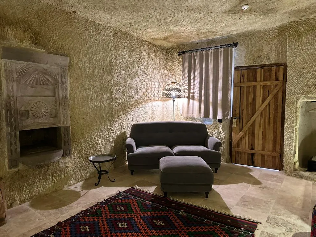 Elite Cave Suite,Manzarasız,Jakuzili