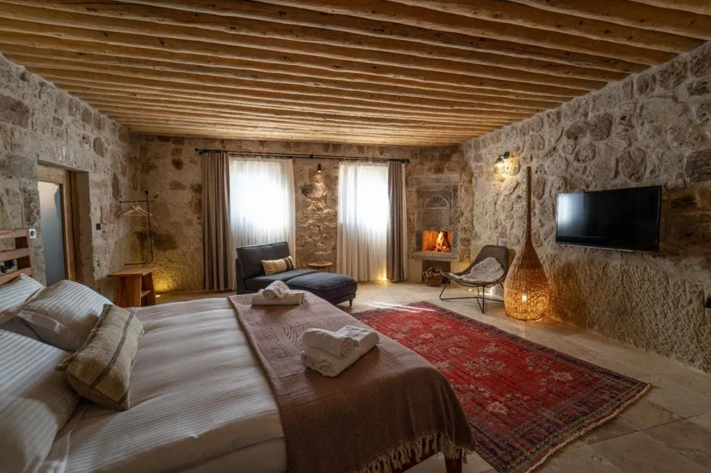 Comfort Suite,Manzarasız,Jakuzili (2 Kişilik)