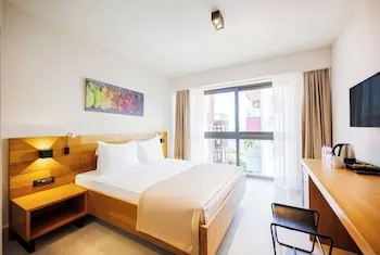 Lei Hotel