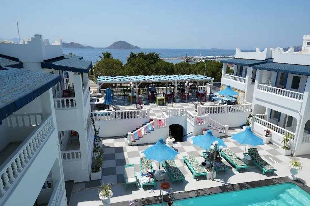 Standard Tek Büyük Yataklı Oda, Deniz Manzaralı