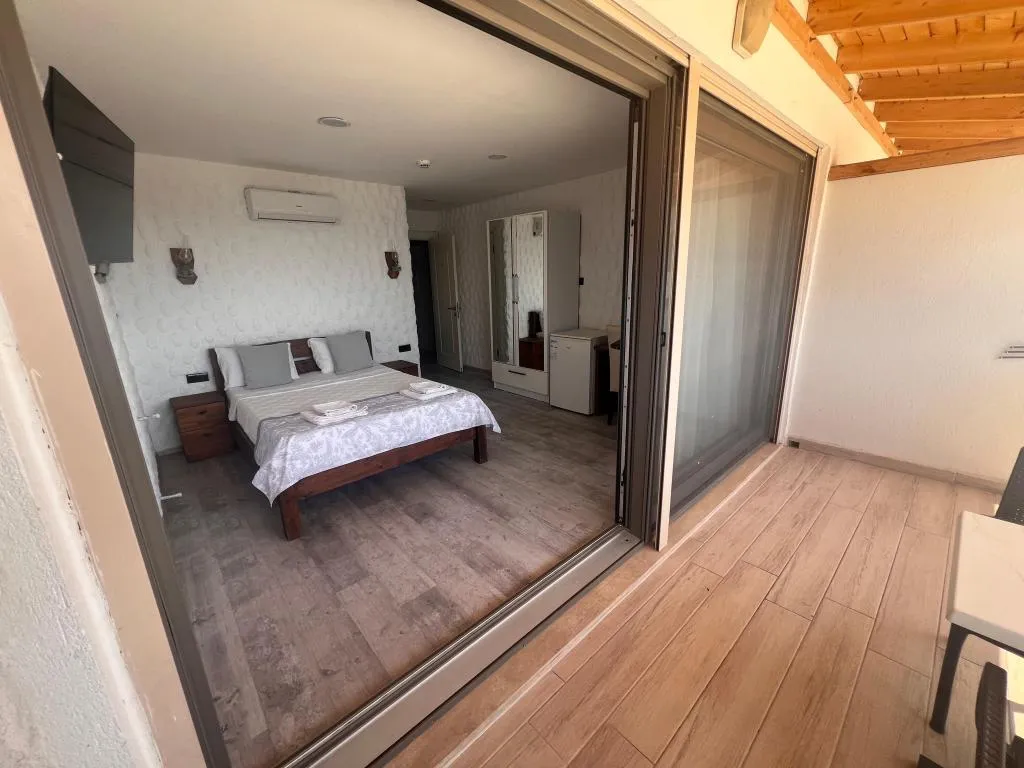 1+1 Aile Odası,Deniz Manzaralı,Balkonlu
