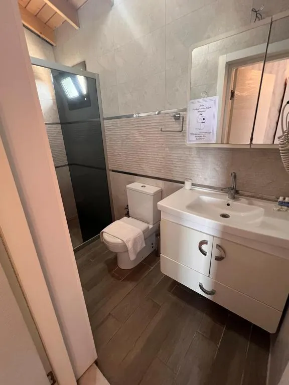 Deluxe Aile Odası,Deniz Manzaralı,Balkonlu