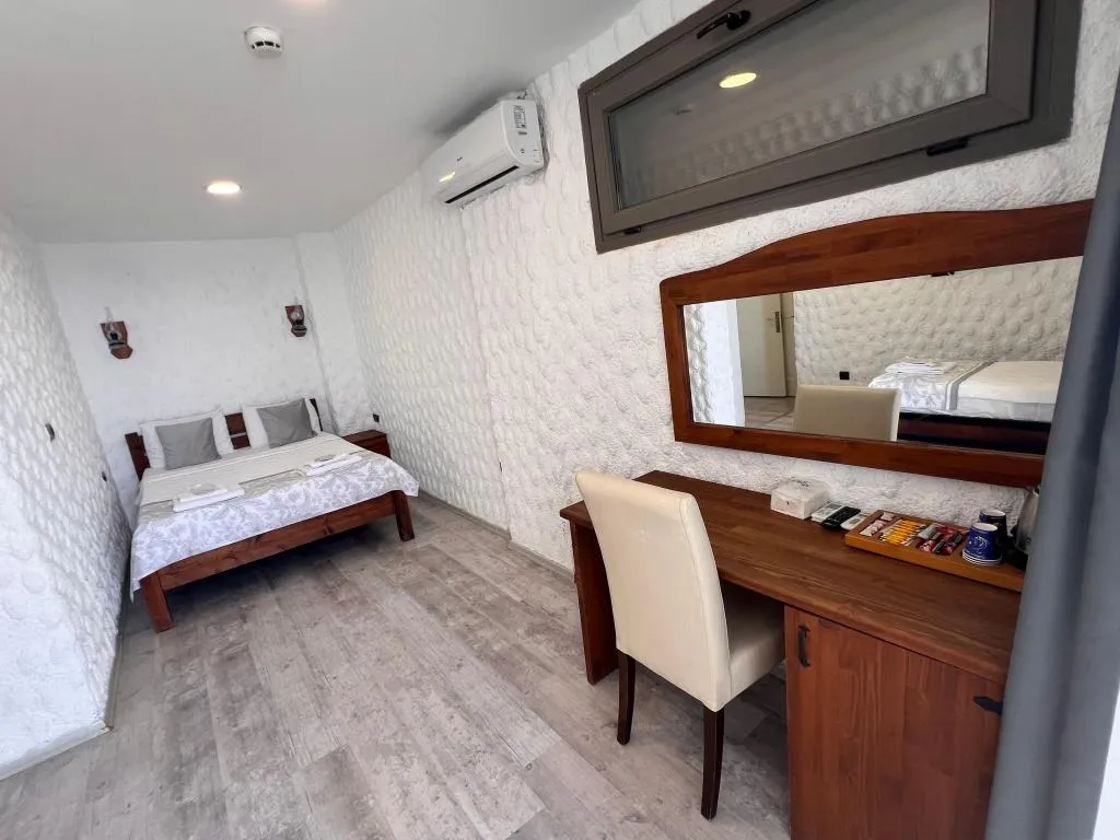 Deluxe Aile Odası,Deniz Manzaralı,Balkonlu