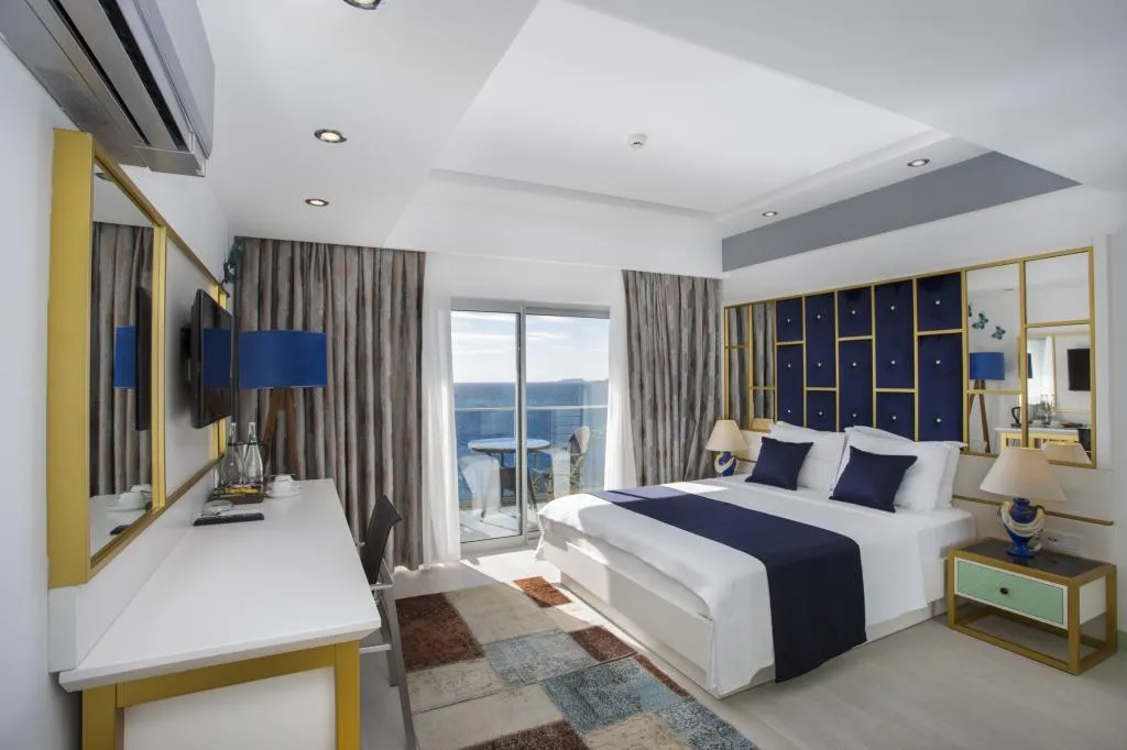 DELUXE DENIZ MANZARA