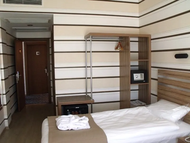Standart Oda,Şehir Manzaralı