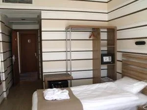 Lacasa Hotel