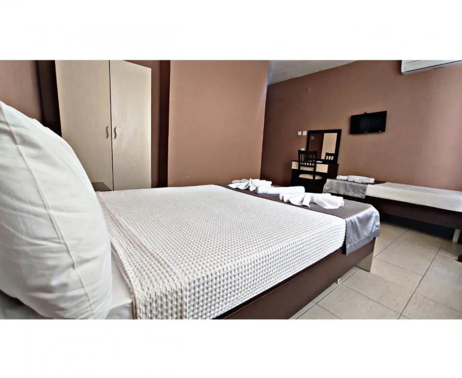 Deluxe Oda 3Kişilik (1 büyük 1 küçük yataklı oda)