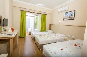 Rich Melissa Hotel