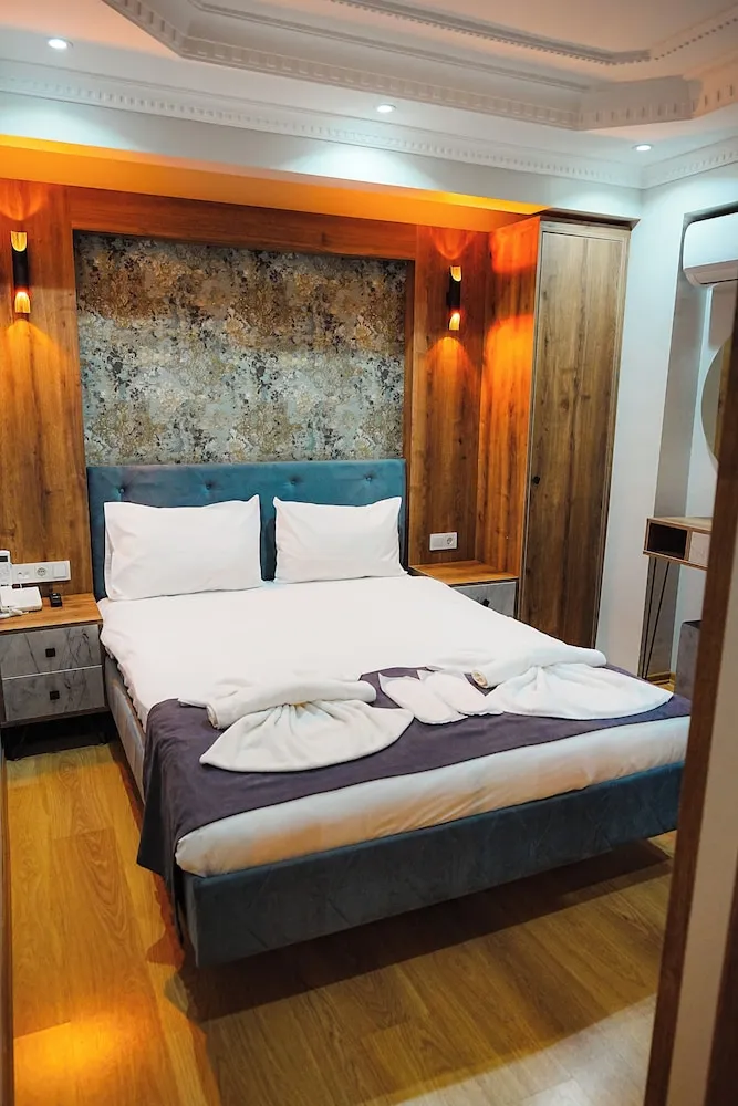 Budget Double Room - Ground Floor