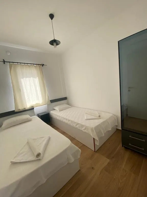 Ekonomik 6 Kişilik 2+1 Balkonlu Daire