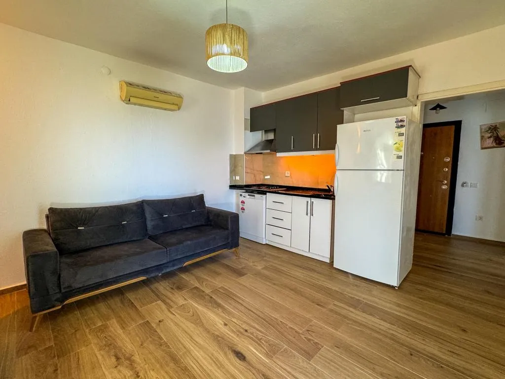4 kişilik 1+1 Balkonlu Bahçe Manzaralı Daire
