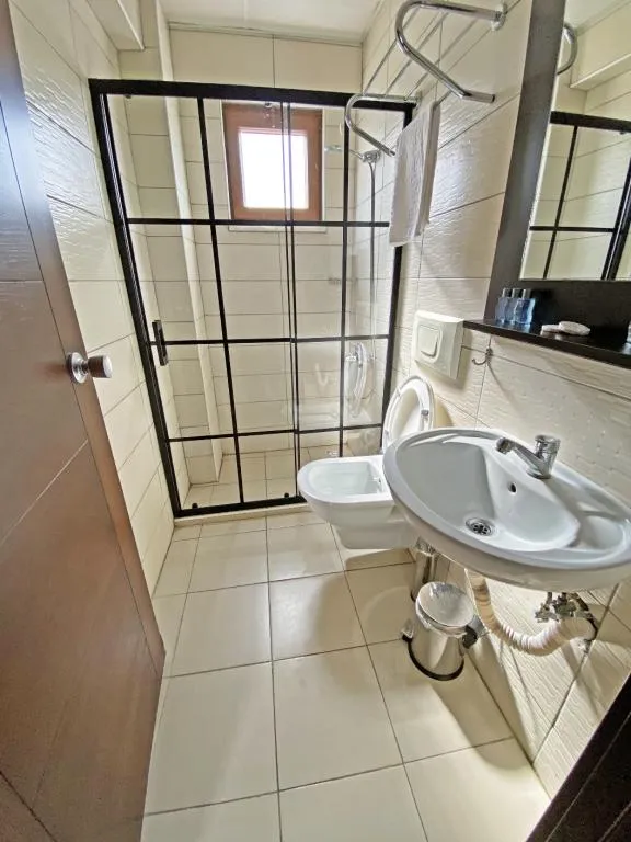 Standart Oda,Bahçe Manzaralı