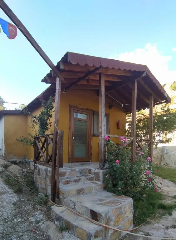 Bungalow,Bahçe Manzaralı,Balkonlu