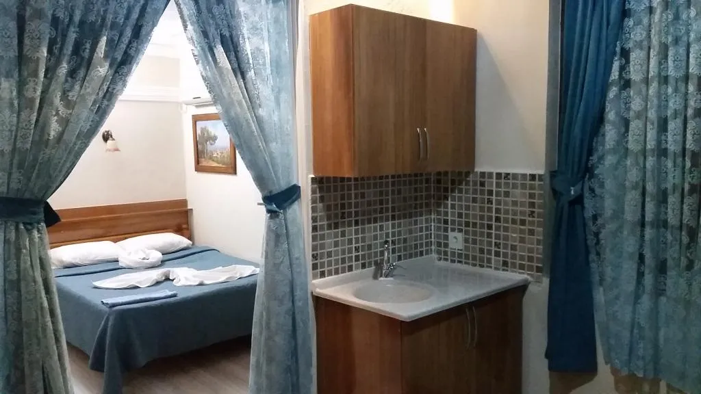 Çift Kişilik,Göl Manzaralı,Bahçe Katı
