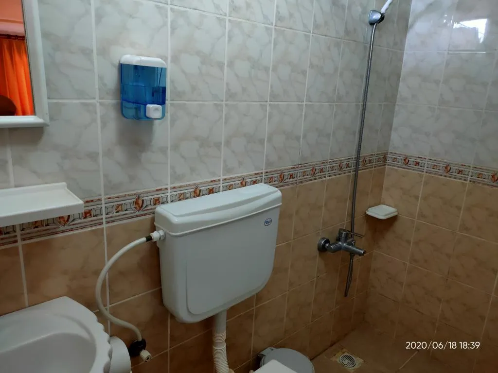 Çift Kişilik,Göl Manzaralı,Balkonlu