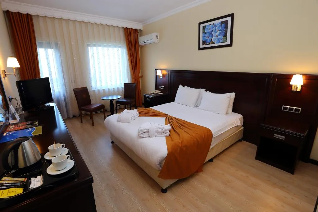 Junior Suite,Deniz veya Kara Manzaralı