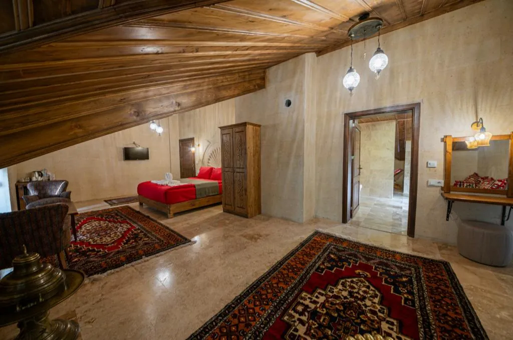 Balayı Suite,Vadi Manzaralı,Jakuzili (2 Kişilik)
