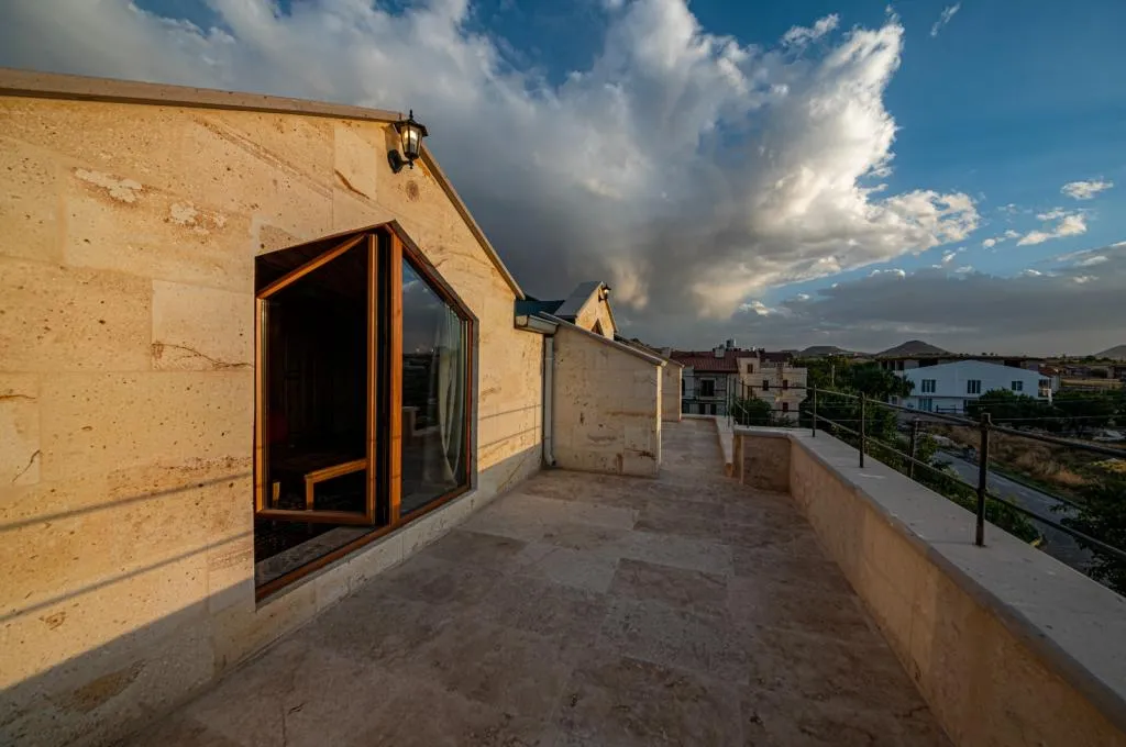 Balayı Suite,Vadi Manzaralı,Jakuzili (2 Kişilik)