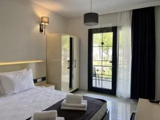 Çift Kişilik Bahçe Oda,Bahçe Manzaralı,Balkonlu