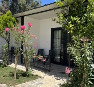 Çift Kişilik Bahçe Oda,Bahçe Manzaralı,Balkonlu