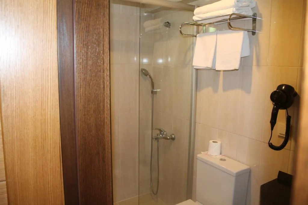 Standart Oda,Sokak Manzaralı